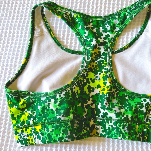 NEW♥️NIKE FLORAL CAMO RACERBACK SPORTS BRA M GREEN YELLOW WHITE PRINTED SPLATTER - Picture 5 of 5